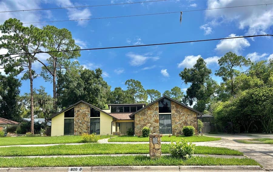 Property photo for 820 DRUID HILLS ROAD, Tampa, FL
