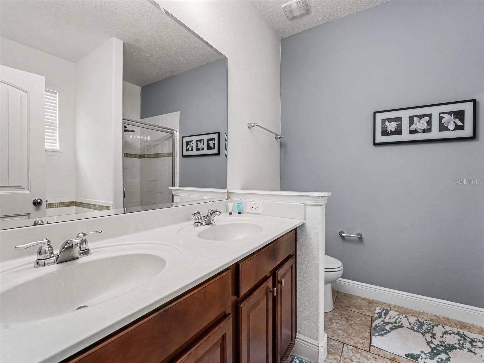 4127 OAK TREE DRIVE, Davenport, FL 33837 4127 OAK TREE DRIVE, Davenport, FL 33837
