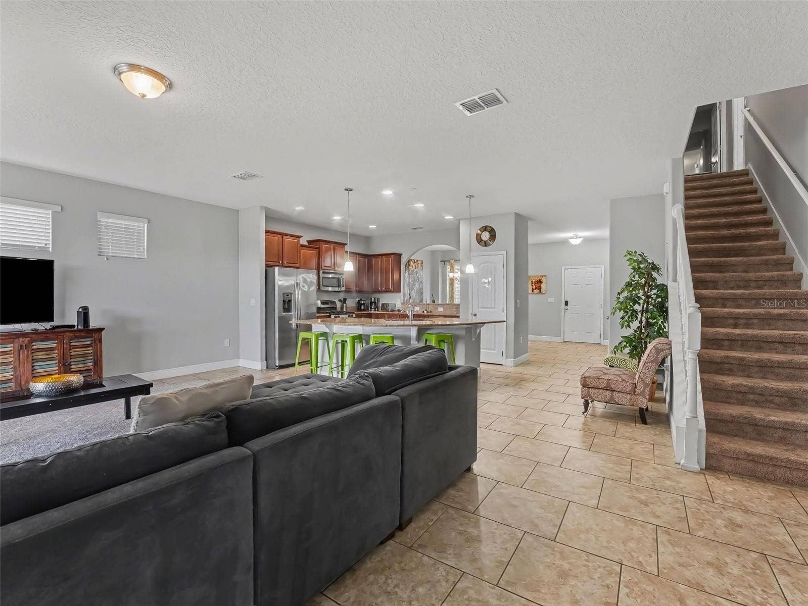 4127 OAK TREE DRIVE, Davenport, FL 33837 4127 OAK TREE DRIVE, Davenport, FL 33837