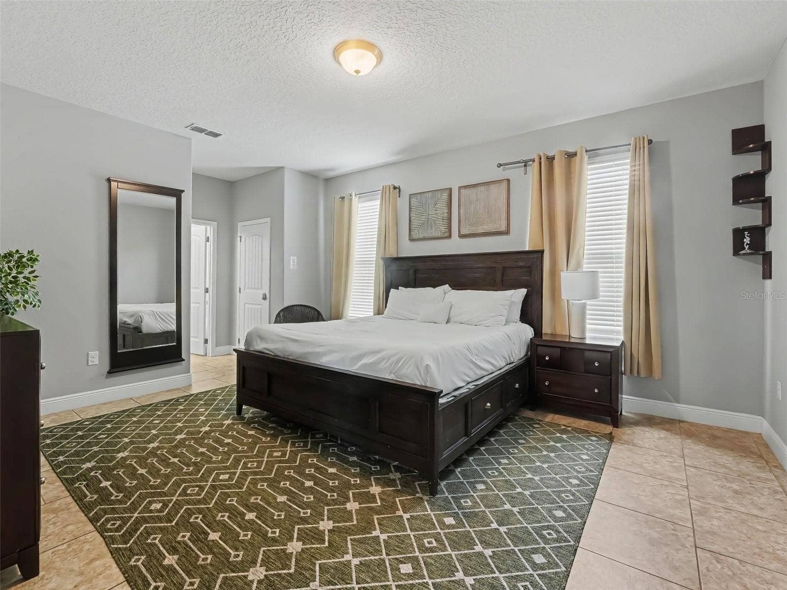 4127 OAK TREE DRIVE, Davenport, FL 33837 4127 OAK TREE DRIVE, Davenport, FL 33837