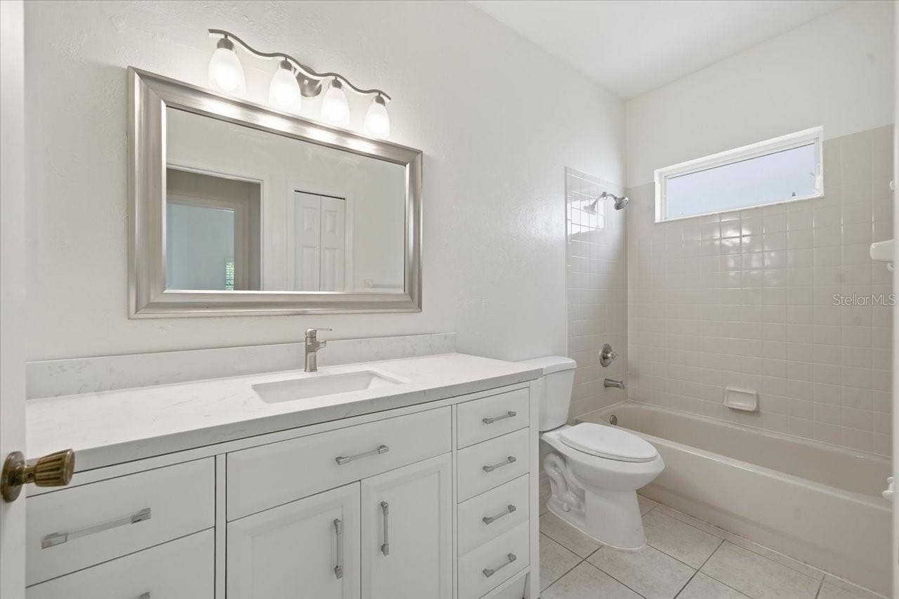 1333 LINDENWOOD DRIVE, Tarpon Springs, FL 34688 1333 LINDENWOOD DRIVE, Tarpon Springs, FL 34688