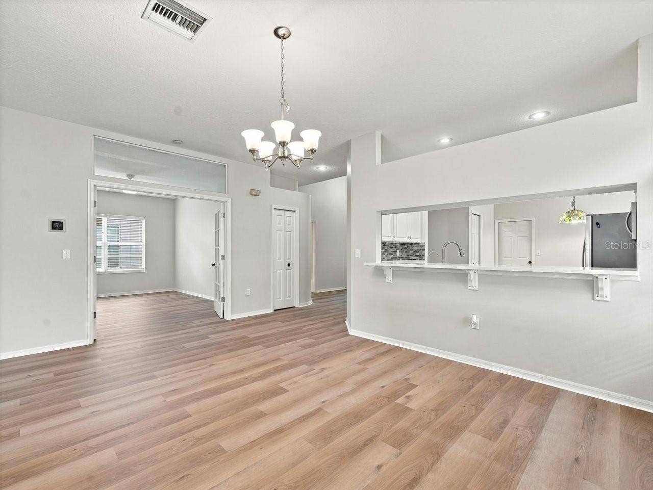 1333 LINDENWOOD DRIVE, Tarpon Springs, FL 34688 1333 LINDENWOOD DRIVE, Tarpon Springs, FL 34688