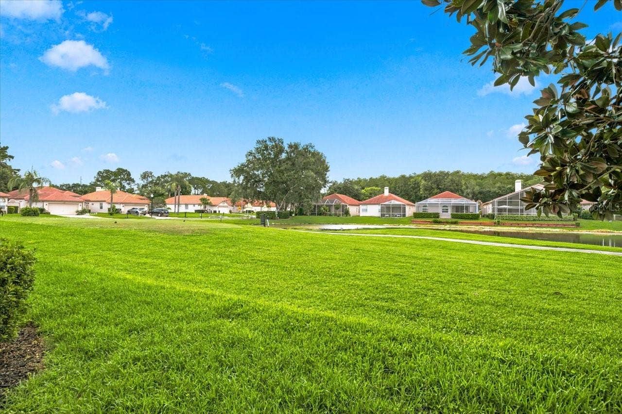 1333 LINDENWOOD DRIVE, Tarpon Springs, FL 34688 1333 LINDENWOOD DRIVE, Tarpon Springs, FL 34688