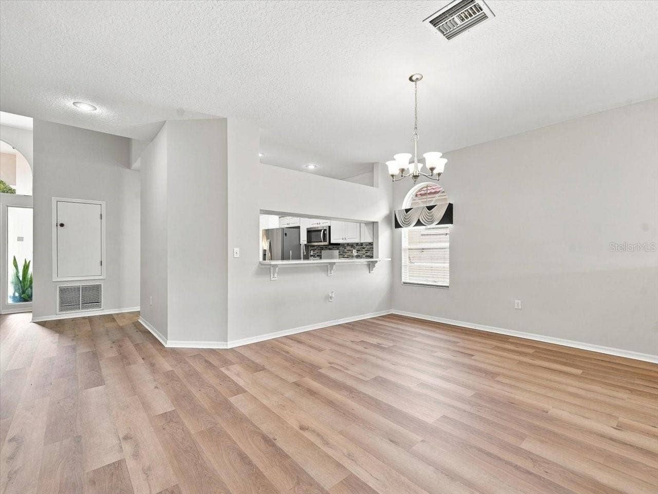 1333 LINDENWOOD DRIVE, Tarpon Springs, FL 34688 DIning Room