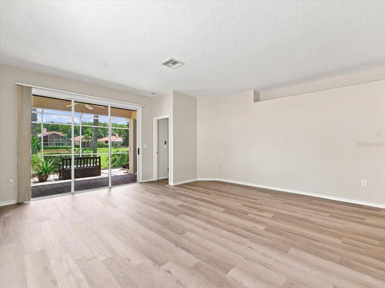 1333 LINDENWOOD DRIVE, Tarpon Springs, FL 34688 1333 LINDENWOOD DRIVE, Tarpon Springs, FL 34688