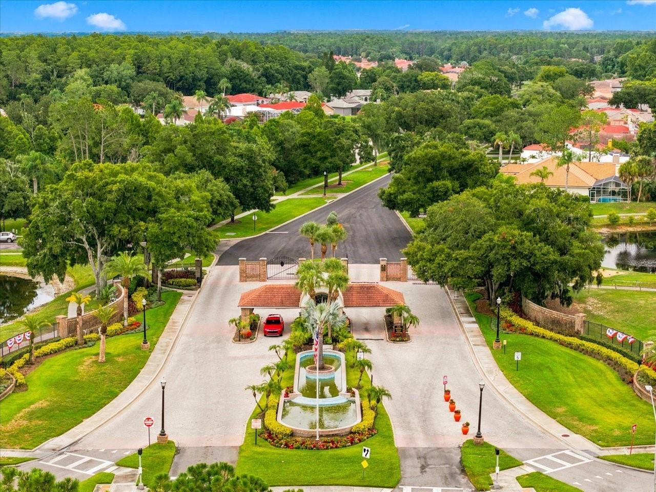 1333 LINDENWOOD DRIVE, Tarpon Springs, FL 34688 1333 LINDENWOOD DRIVE, Tarpon Springs, FL 34688