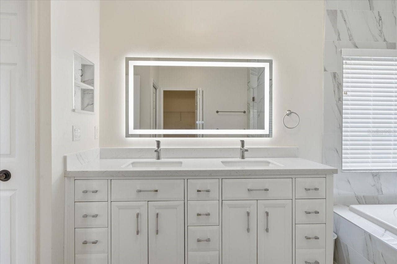1333 LINDENWOOD DRIVE, Tarpon Springs, FL 34688 1333 LINDENWOOD DRIVE, Tarpon Springs, FL 34688