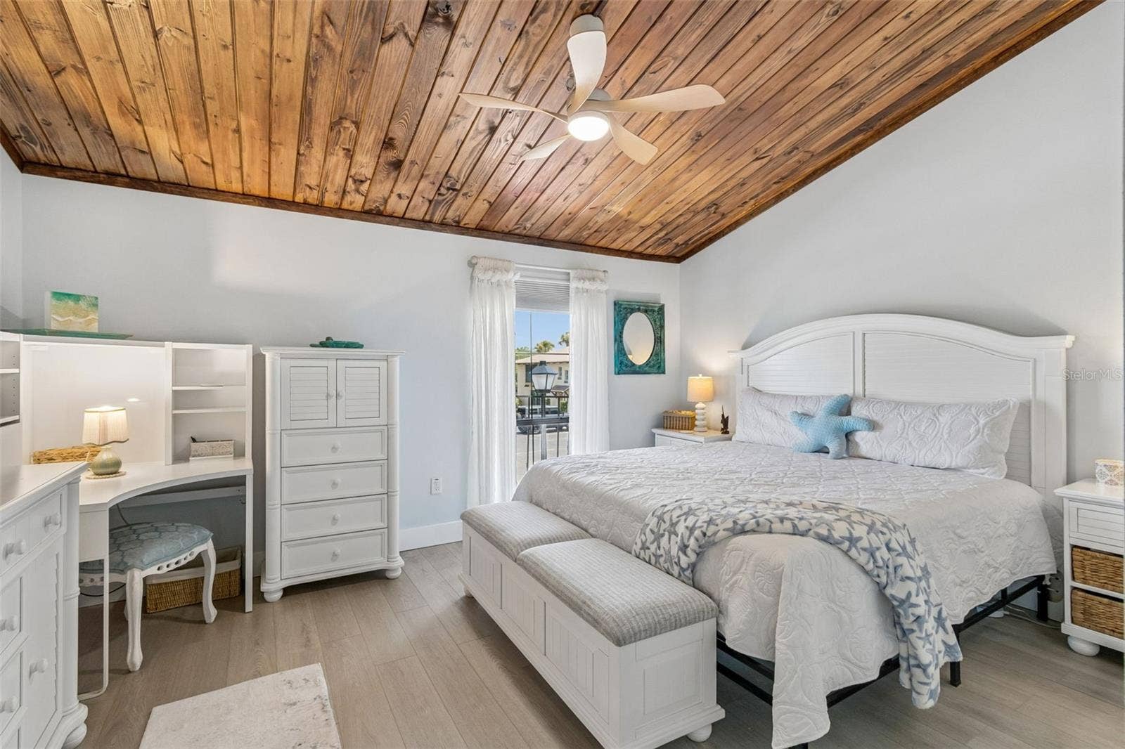 505 PLAZA SEVILLE COURT, #12, Treasure Island, FL 33706