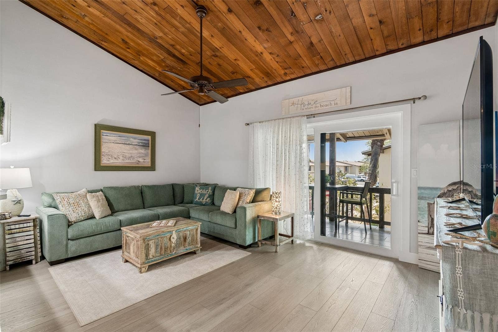 505 PLAZA SEVILLE COURT, #12, Treasure Island, FL 33706