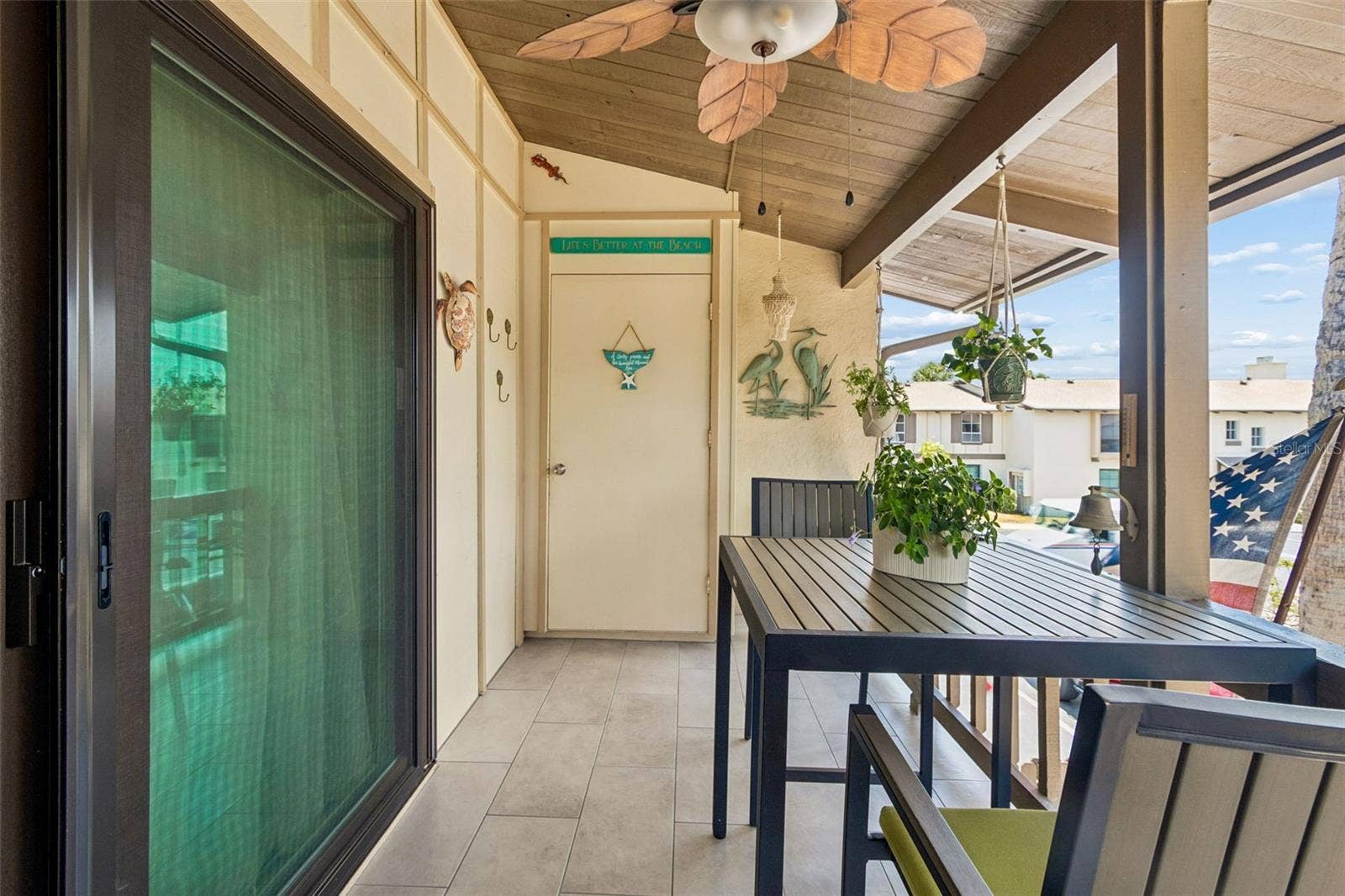 505 PLAZA SEVILLE COURT, #12, Treasure Island, FL 33706