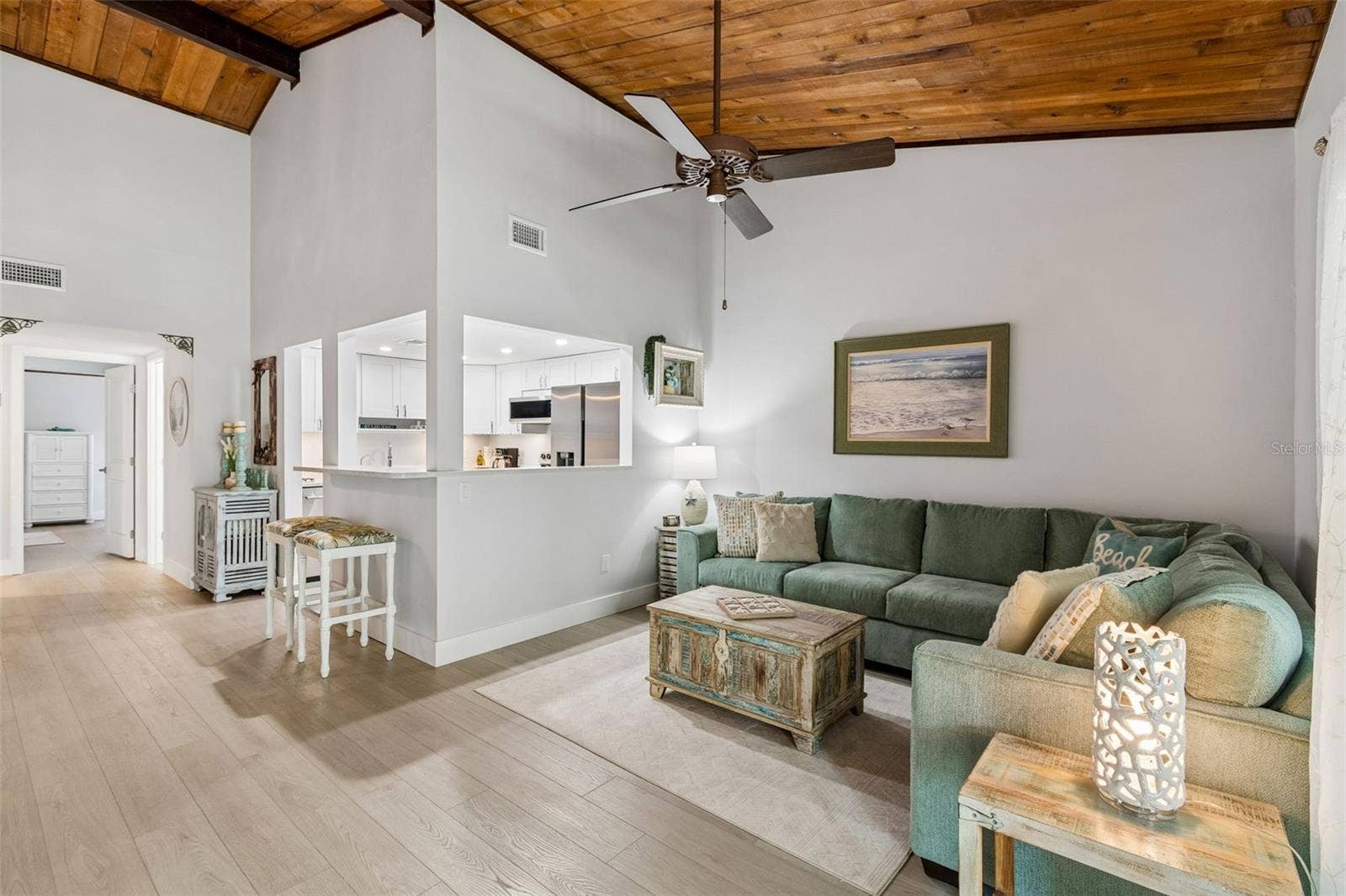 505 PLAZA SEVILLE COURT, #12, Treasure Island, FL 33706