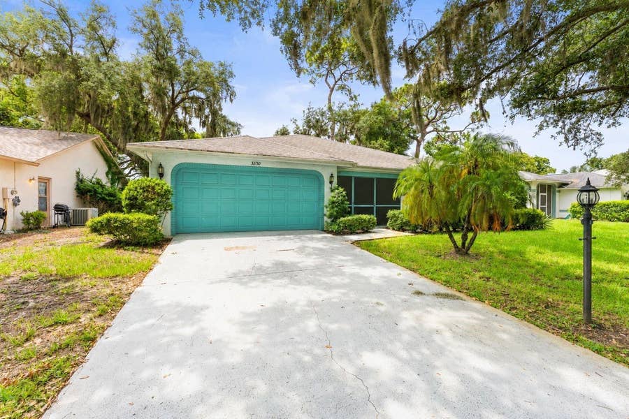 Property photo for 3550 OAK LAKE DRIVE, Palm Harbor, FL