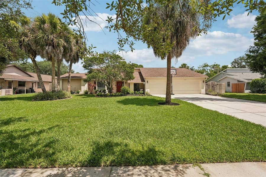 Property photo for 3941 KINGSTON DRIVE, Sarasota, FL