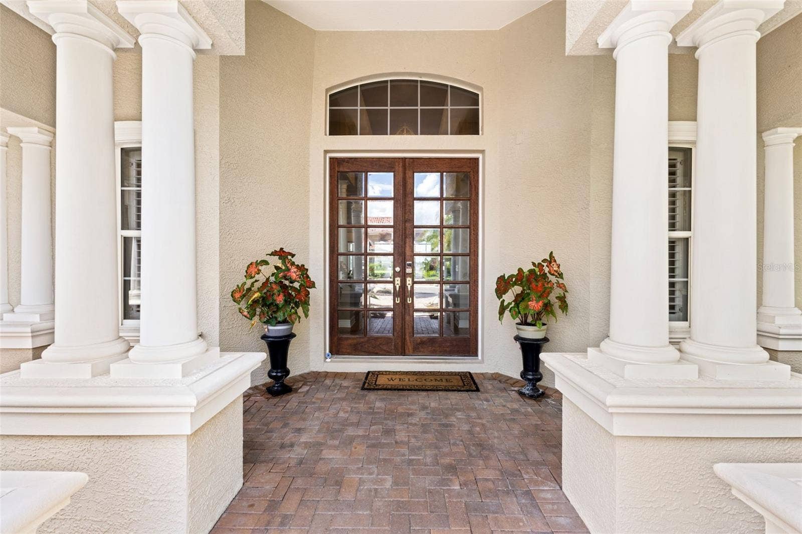 1105 3RD STREET E, Palmetto, FL 34221 Stately front entry