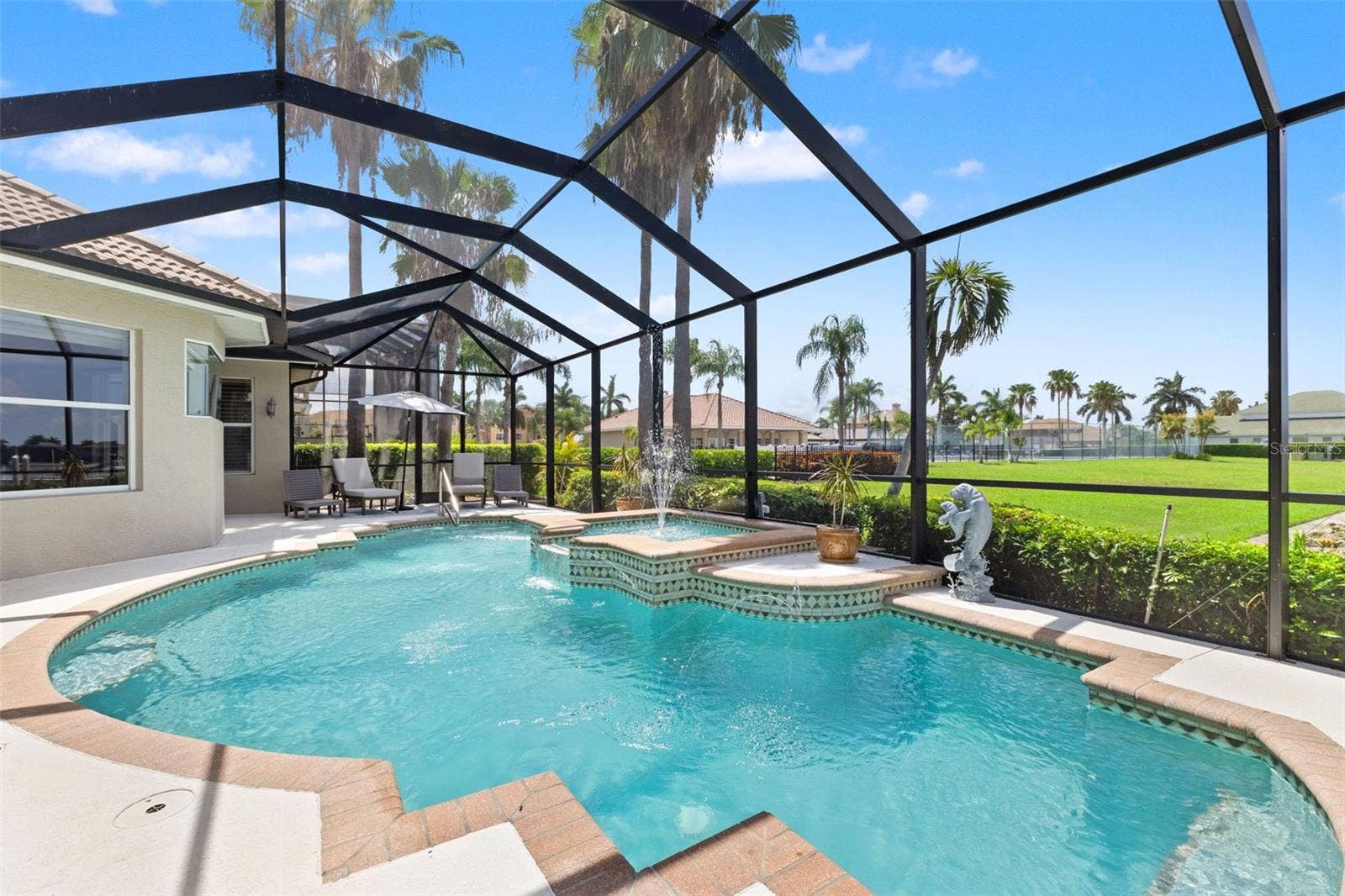 1105 3RD STREET E, Palmetto, FL 34221 Screened enclosure added 2022 with fine mesh screen