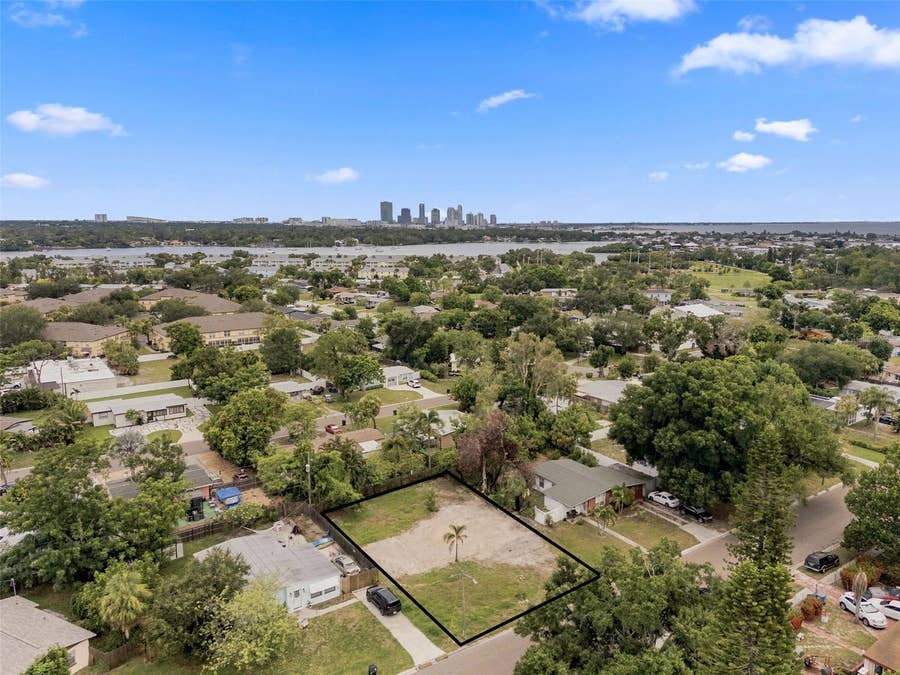 Property photo for 3963 NEPTUNE DRIVE SE, St Petersburg, FL