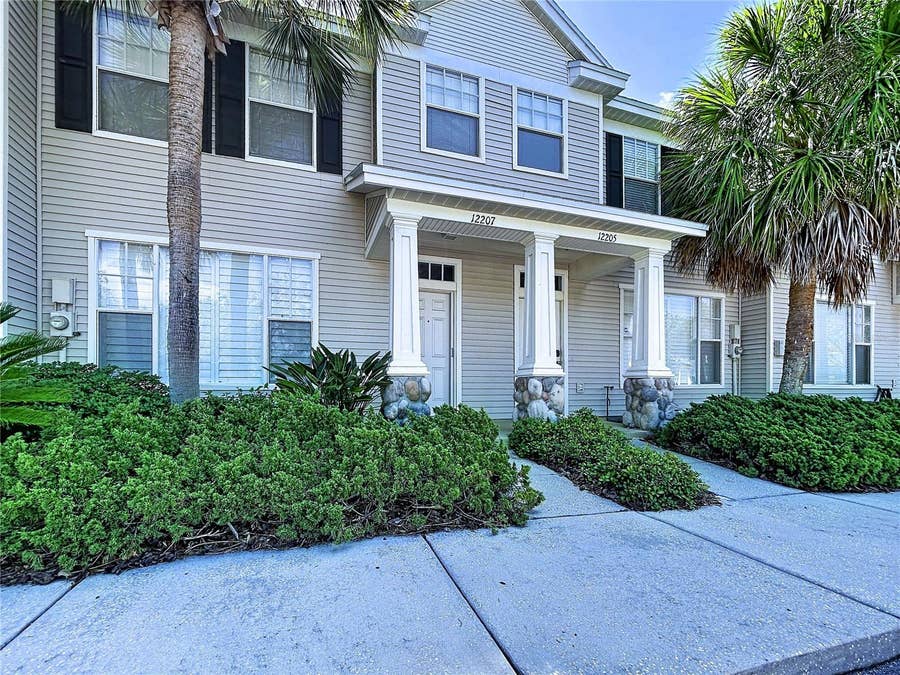 Property photo for 12207 COUNTRY WHITE CIRCLE, Tampa, FL