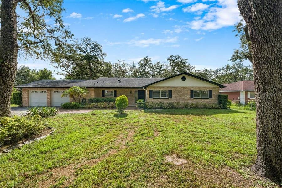 Property photo for 12301 N 53RD STREET, Temple Terrace, FL
