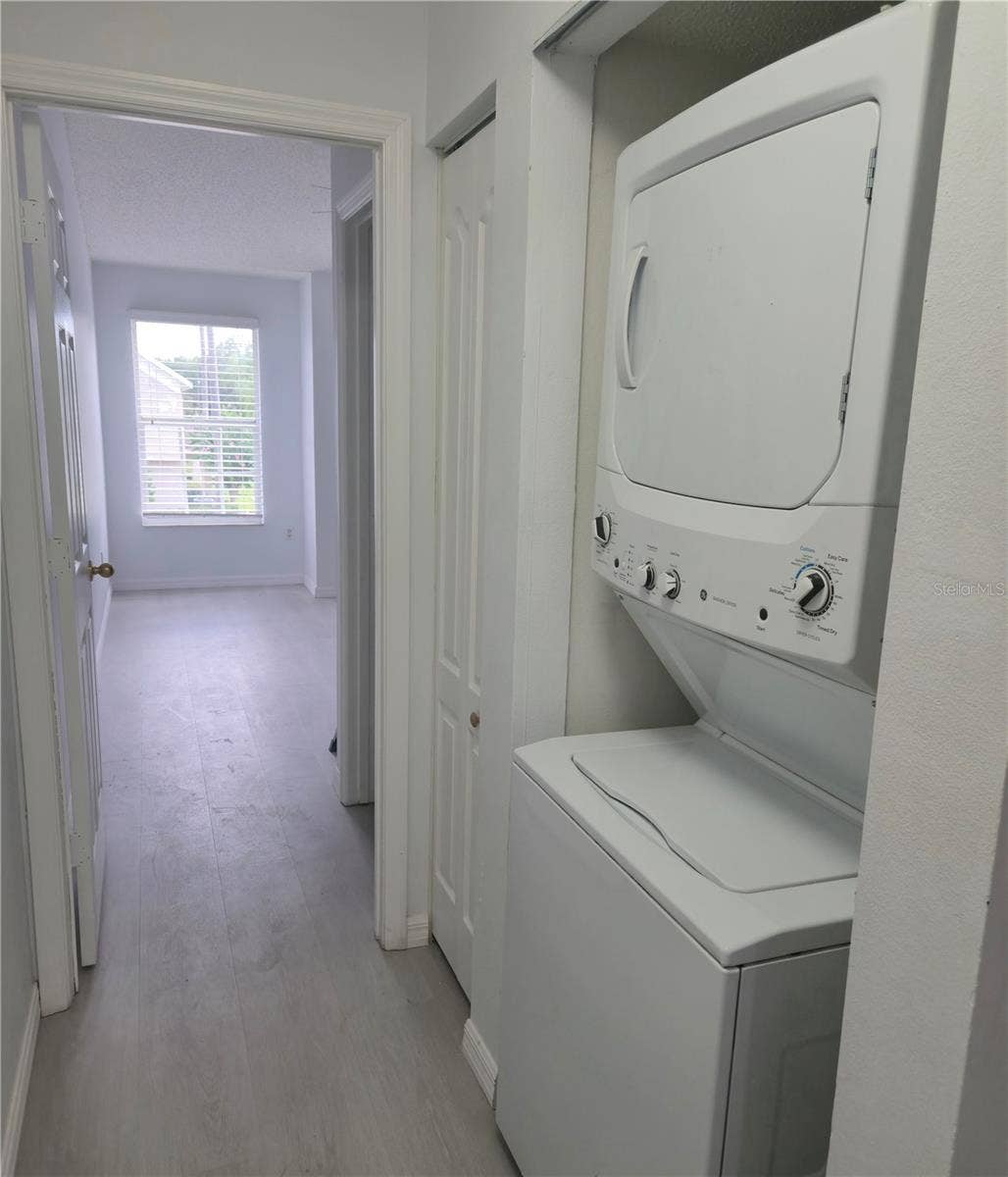 734 KENSINGTON LAKE CIR, #BRANDON, Brandon, FL 33511 Laundry Closet