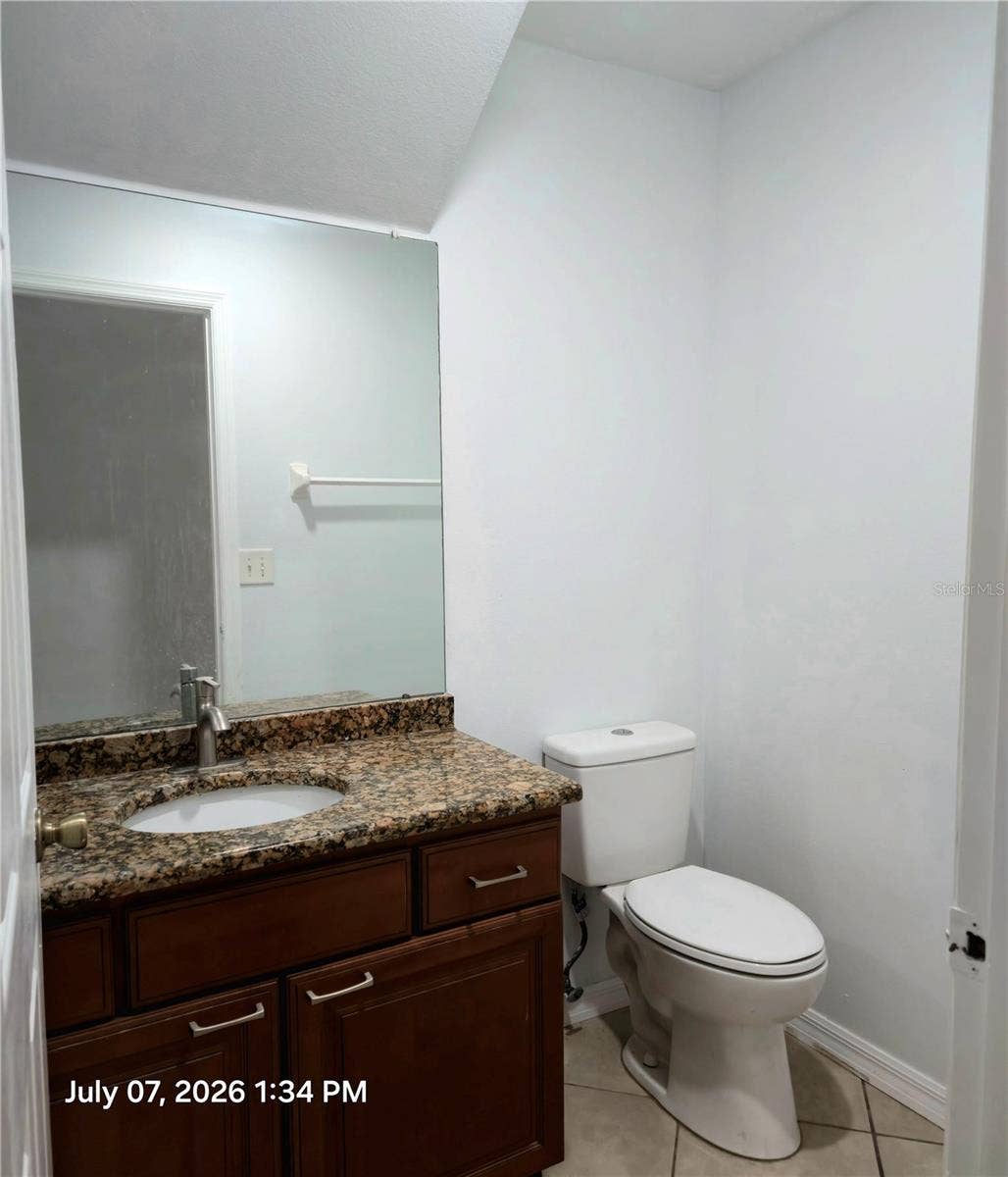 734 KENSINGTON LAKE CIR, #BRANDON, Brandon, FL 33511 Half Bath Downstairs