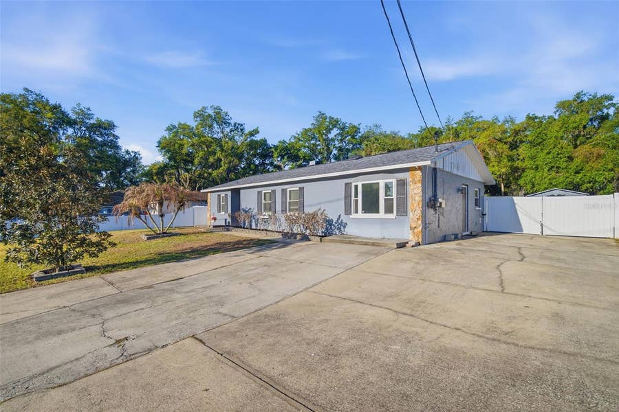Property photo for 7403 PROVIDENCE ROAD, Riverview, FL