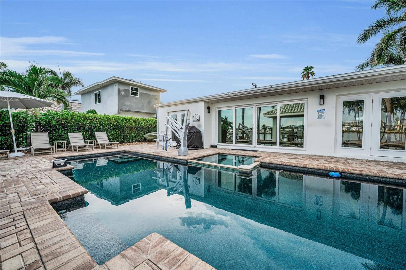 16353 REDINGTON DRIVE, Redington Beach, FL 33708