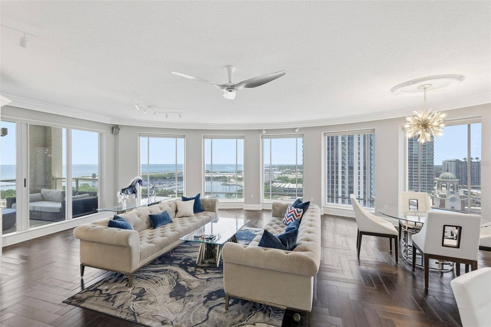 100 BEACH DRIVE NE, #1900, St Petersburg, FL 33701