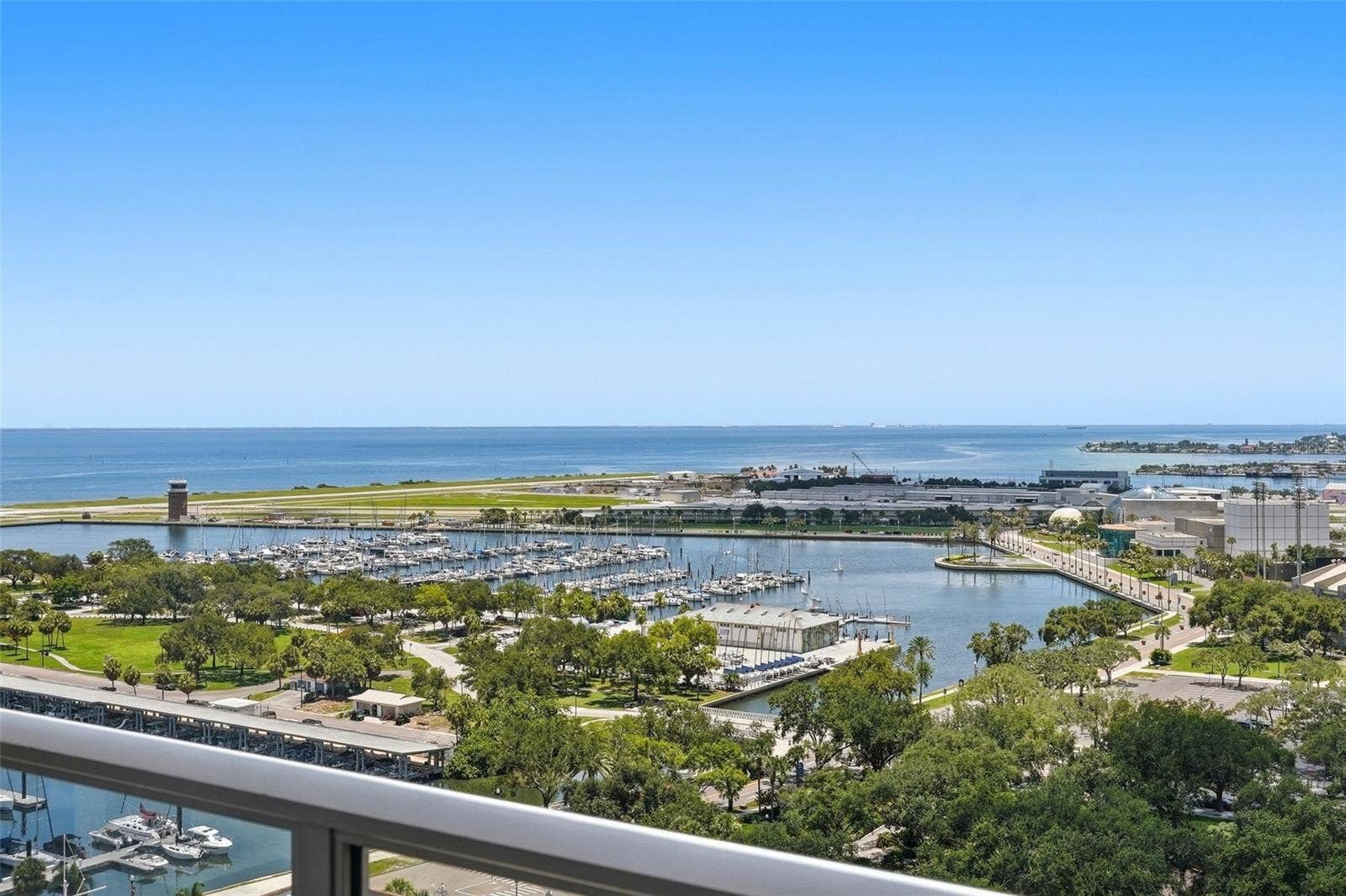100 BEACH DRIVE NE, #1900, St Petersburg, FL 33701