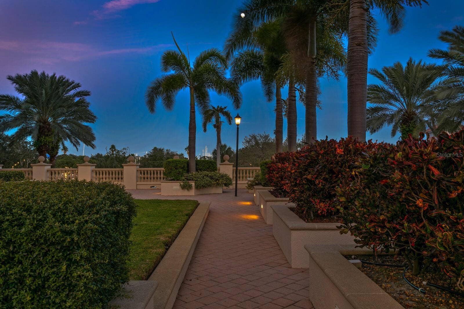 100 BEACH DRIVE NE, #1900, St Petersburg, FL 33701