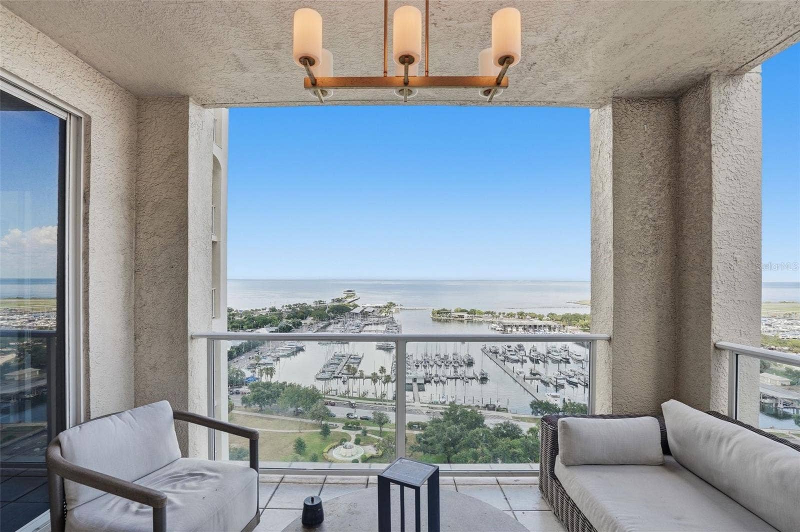 100 BEACH DRIVE NE, #1900, St Petersburg, FL 33701