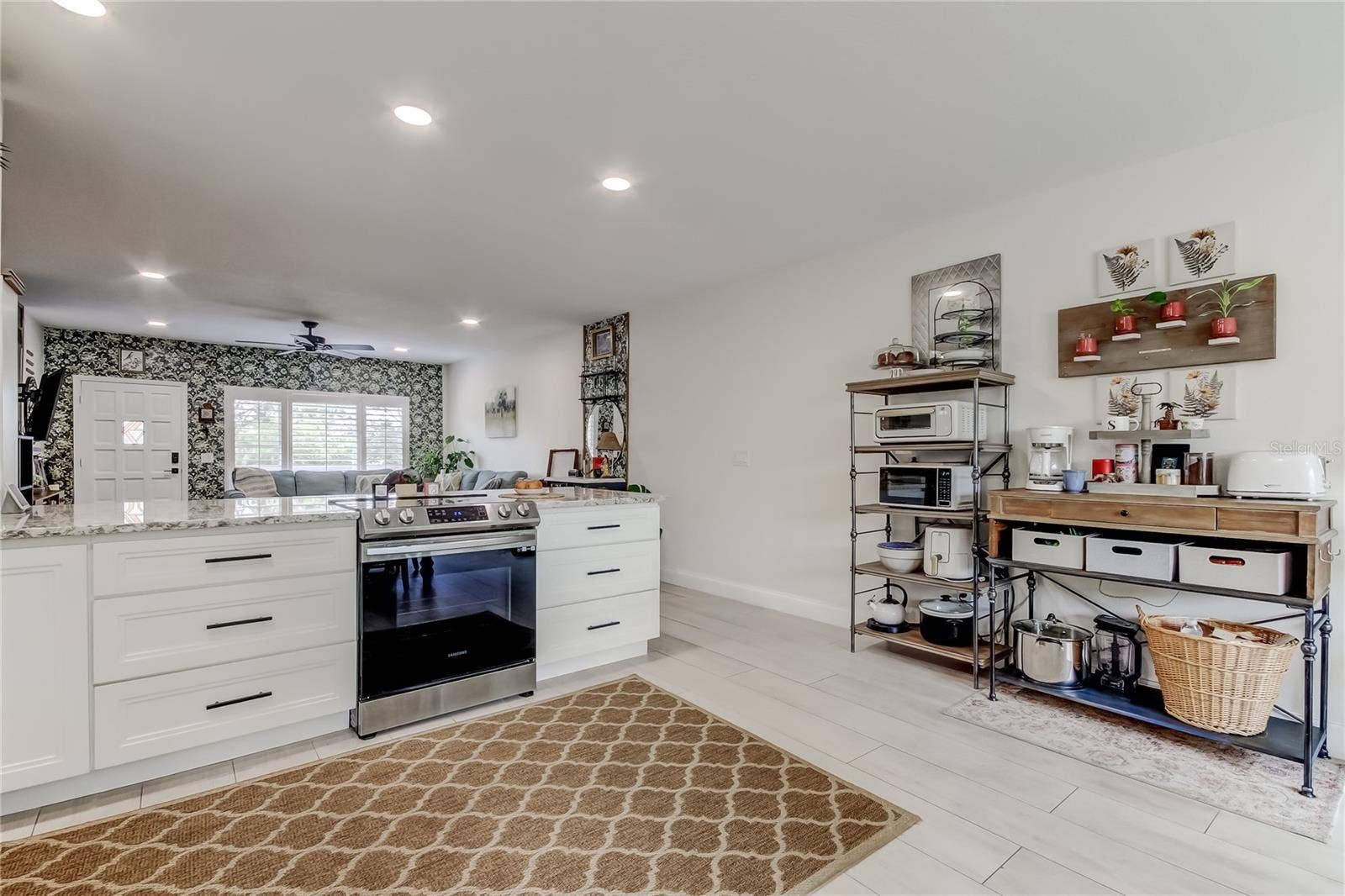 2170 AMERICUS BOULEVARD N, #64, Clearwater, FL 33763