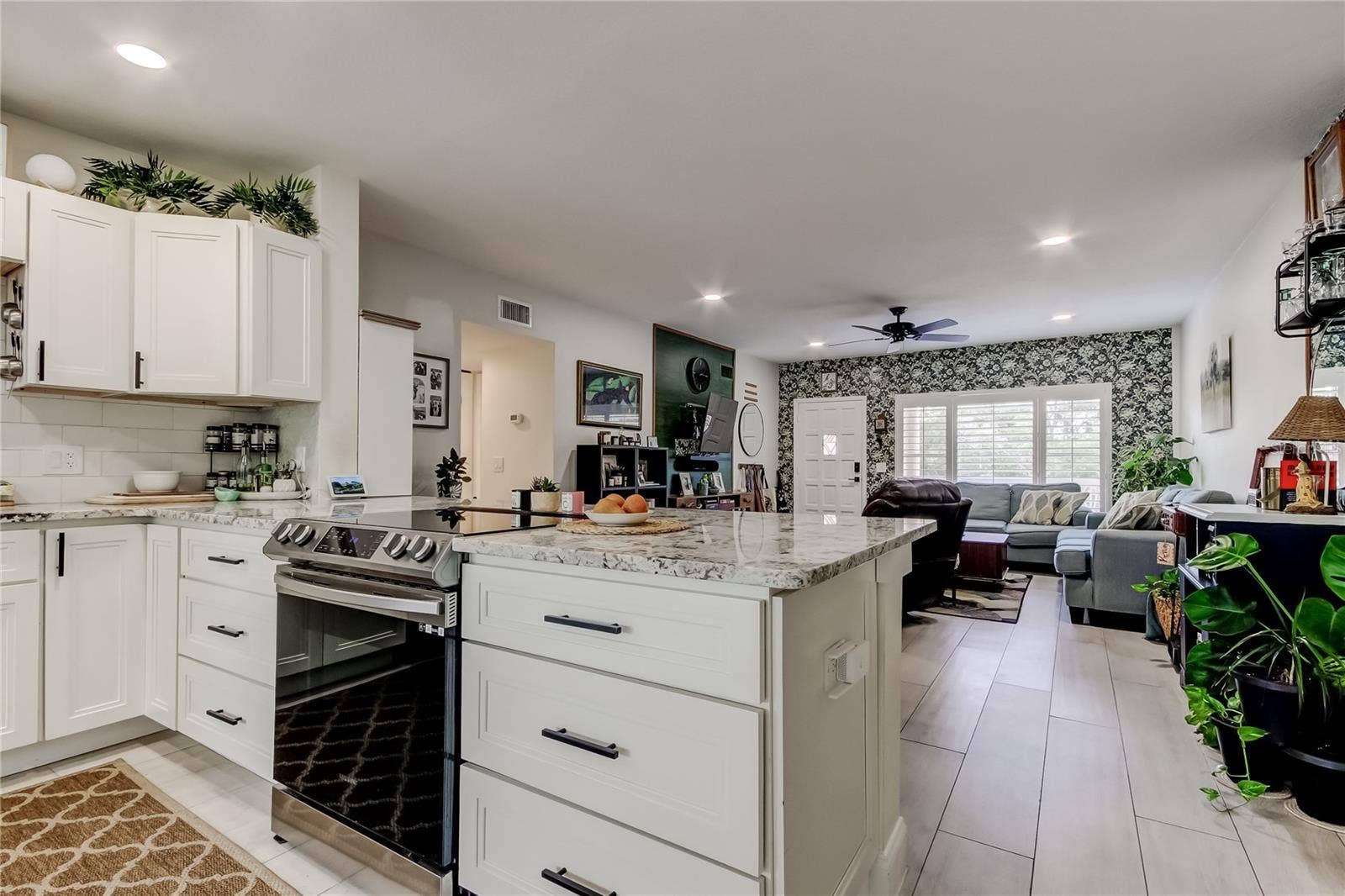2170 AMERICUS BOULEVARD N, #64, Clearwater, FL 33763