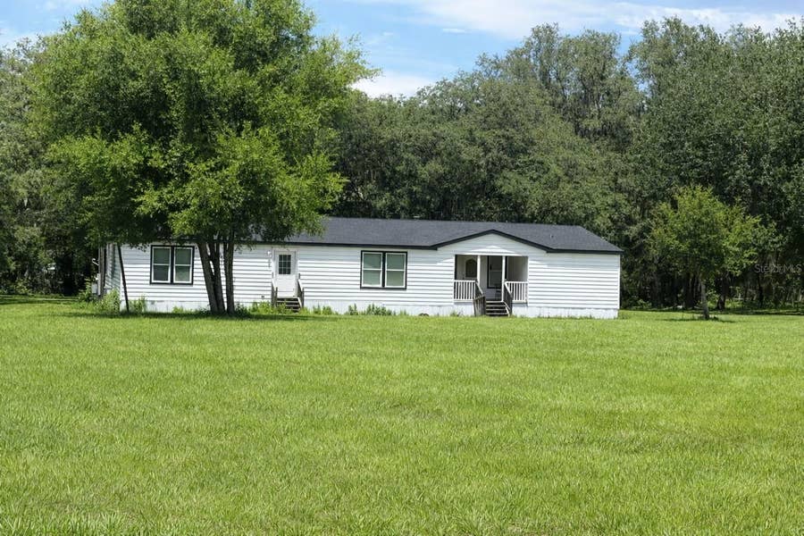 Property photo for 10121 EVANSTON LANE, Wesley Chapel, FL