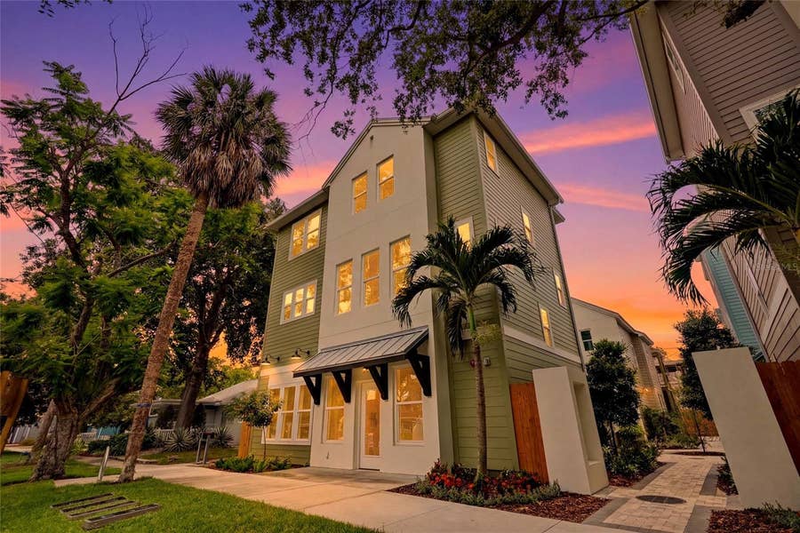 Property photo for 2540 1ST AVENUE N, St Petersburg, FL
