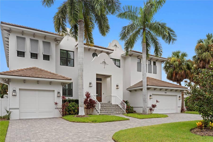 Property photo for 5015 W LONGFELLOW AVENUE, Tampa, FL