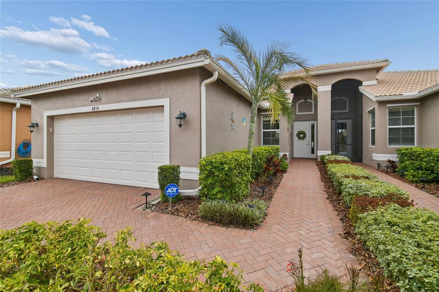 Property photo for 4834 MARBLE SPRINGS CIRCLE, Wimauma, FL