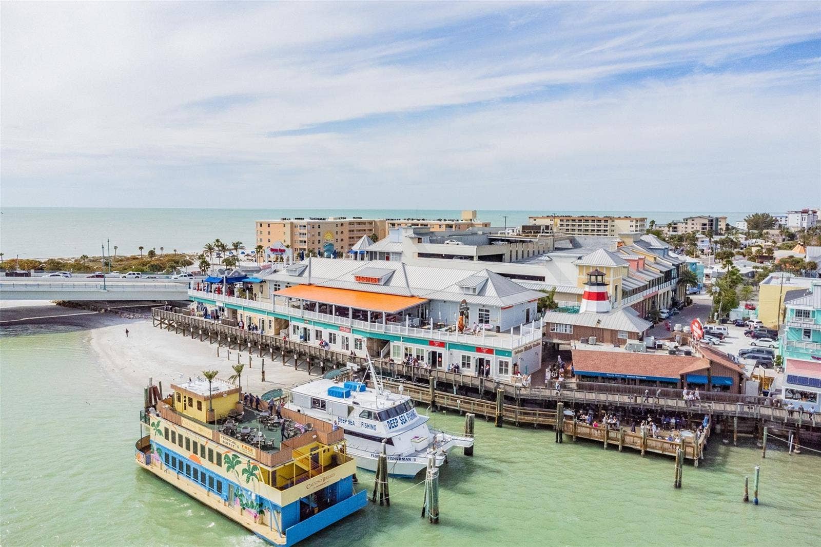 775 CAPRI BOULEVARD, Treasure Island, FL 33706 Bike or Boat to the Famous Johns Pass with shopping restaurant and recreation and entertainment