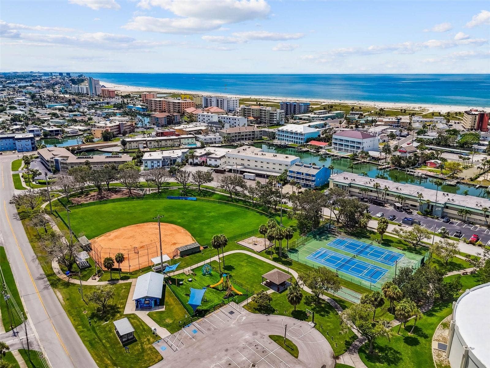 775 CAPRI BOULEVARD, Treasure Island, FL 33706 Walk to Roselli Park with dog park, Baseball, pickle ball , tennis, Shuffelboard and more