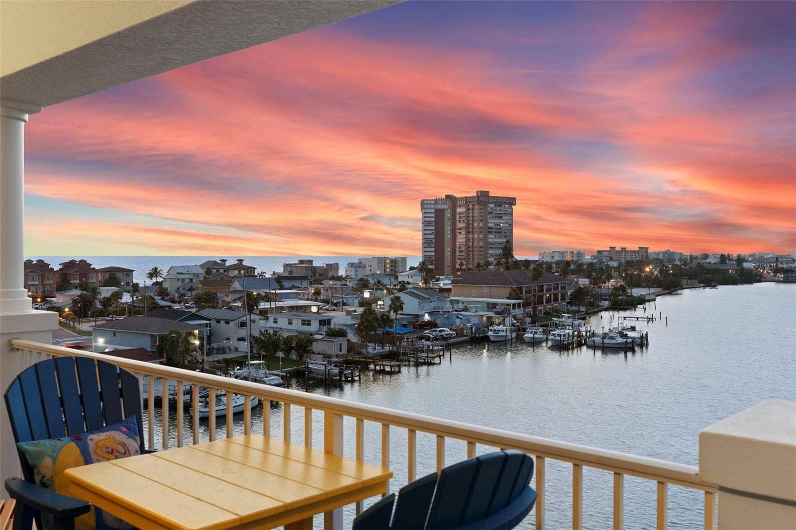 17717 GULF BOULEVARD, #604, Redington Shores, FL 33708