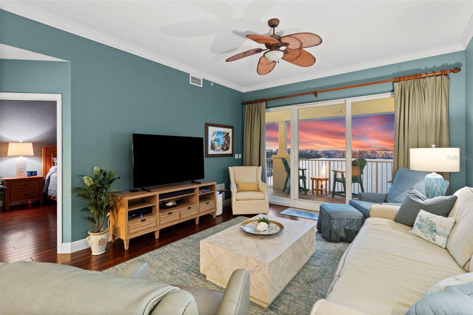 17717 GULF BOULEVARD, #604, Redington Shores, FL 33708