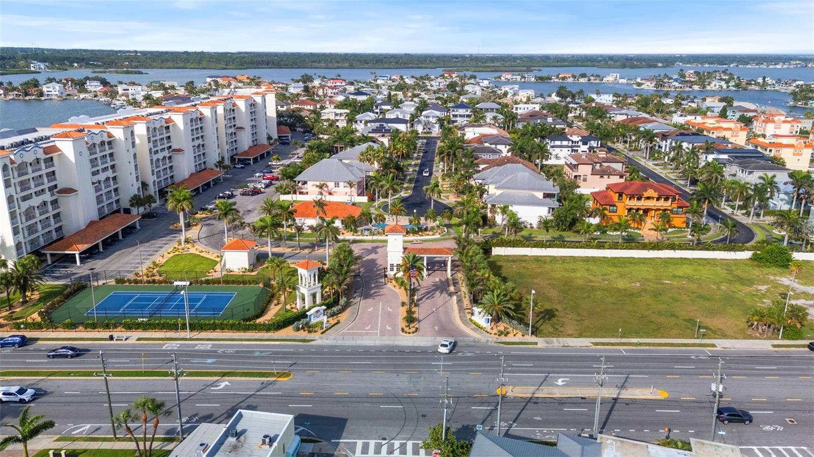 17717 GULF BOULEVARD, #604, Redington Shores, FL 33708