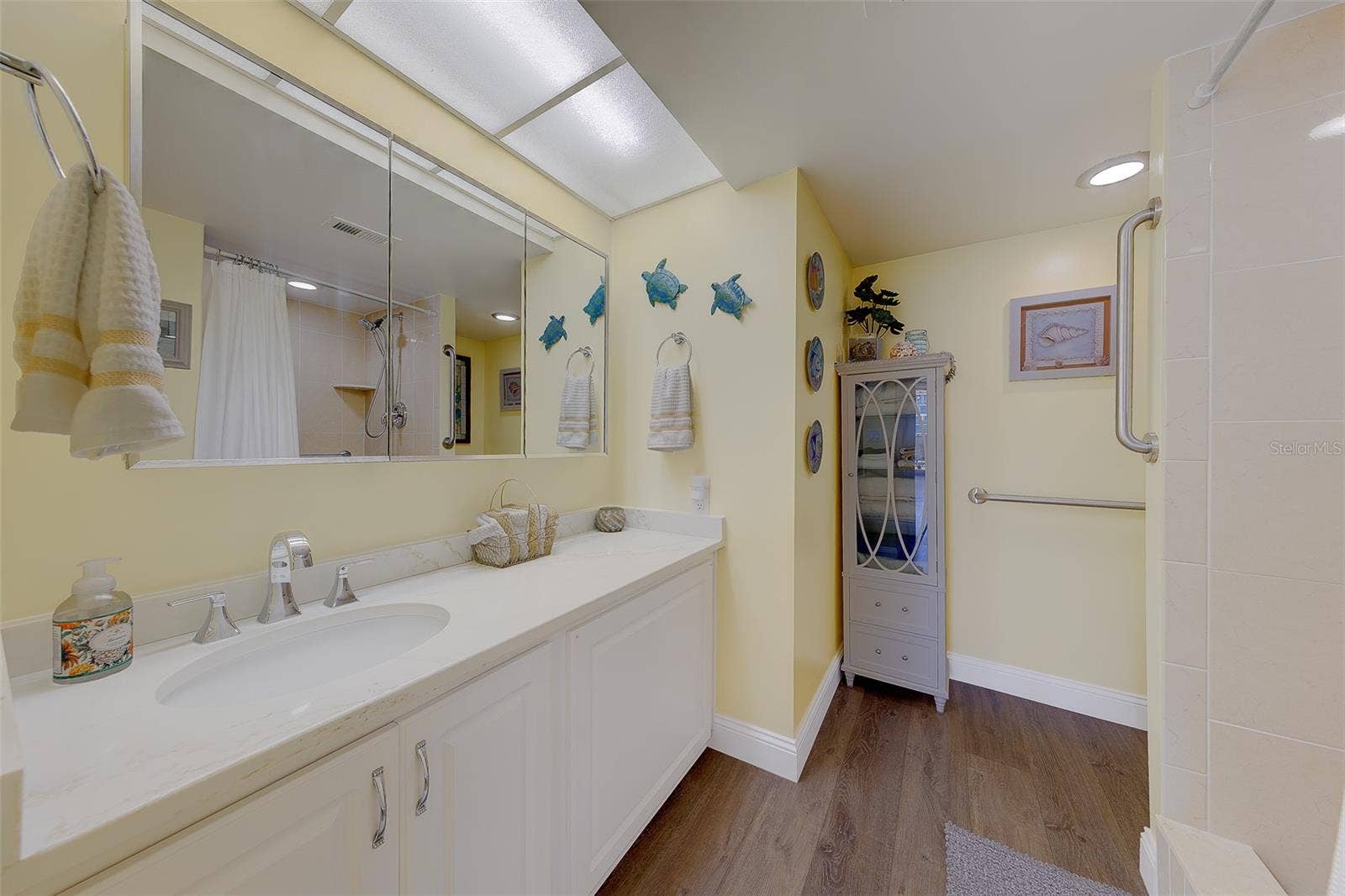 1460 GULF BOULEVARD, #305, Clearwater, FL 33767