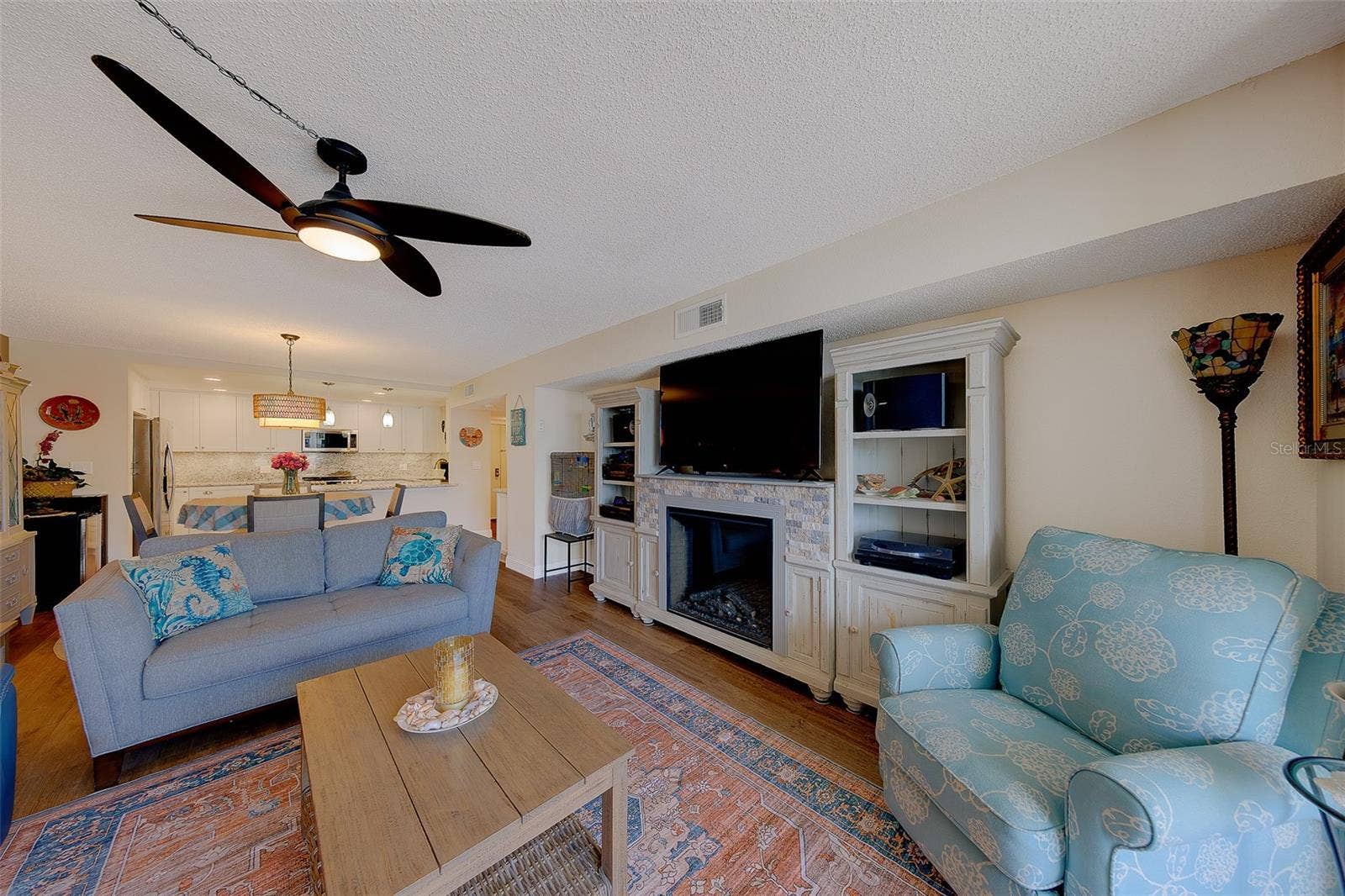 1460 GULF BOULEVARD, #305, Clearwater, FL 33767