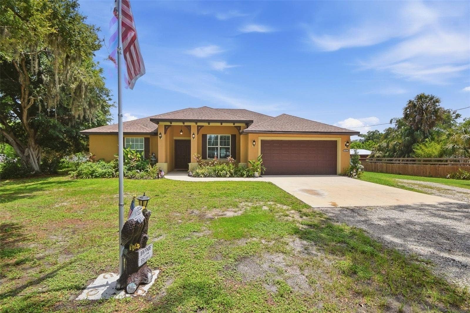 6416 18TH AVENUE E, Bradenton, FL 34208 6416 18TH AVENUE E, Bradenton, FL 34208