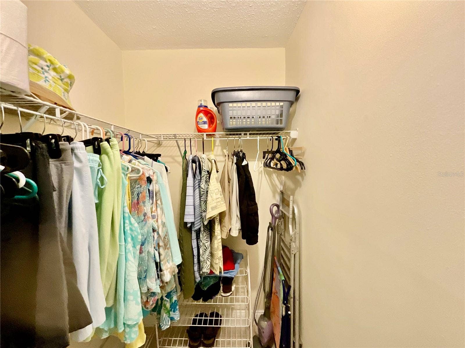 10034 64TH AVENUE N, #11, St Petersburg, FL 33708 Walk-in closet
