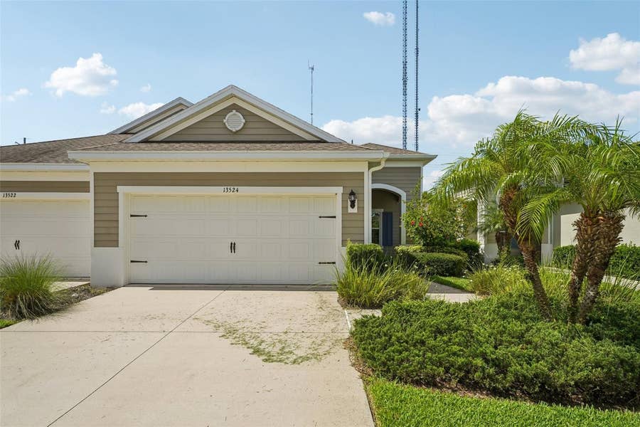 Property photo for 13524 CIRCA CROSSING DRIVE, Lithia, FL