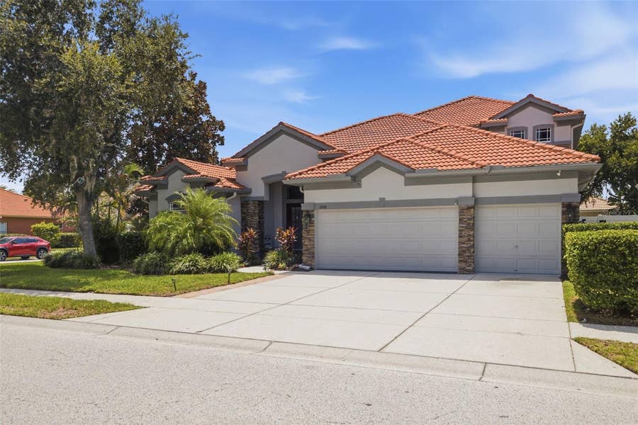 Property photo for 11508 OYSTER BAY CIRCLE, New Port Richey, FL