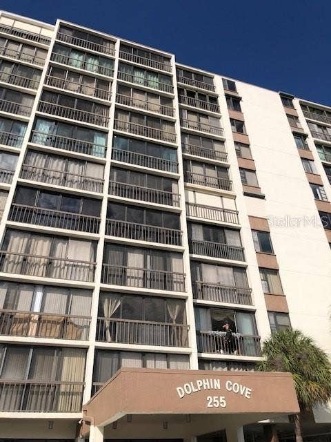 255 DOLPHIN POINT, #307, Clearwater Beach, FL 33767 255 DOLPHIN POINT, #307, Clearwater Beach, FL 33767