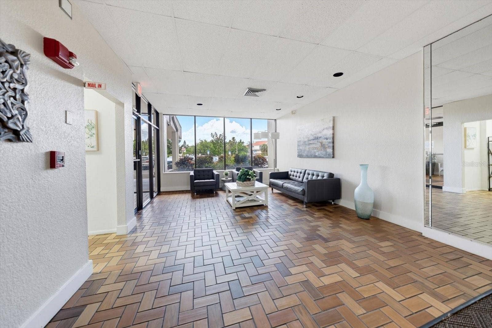 255 DOLPHIN POINT, #307, Clearwater Beach, FL 33767 Main front lobby