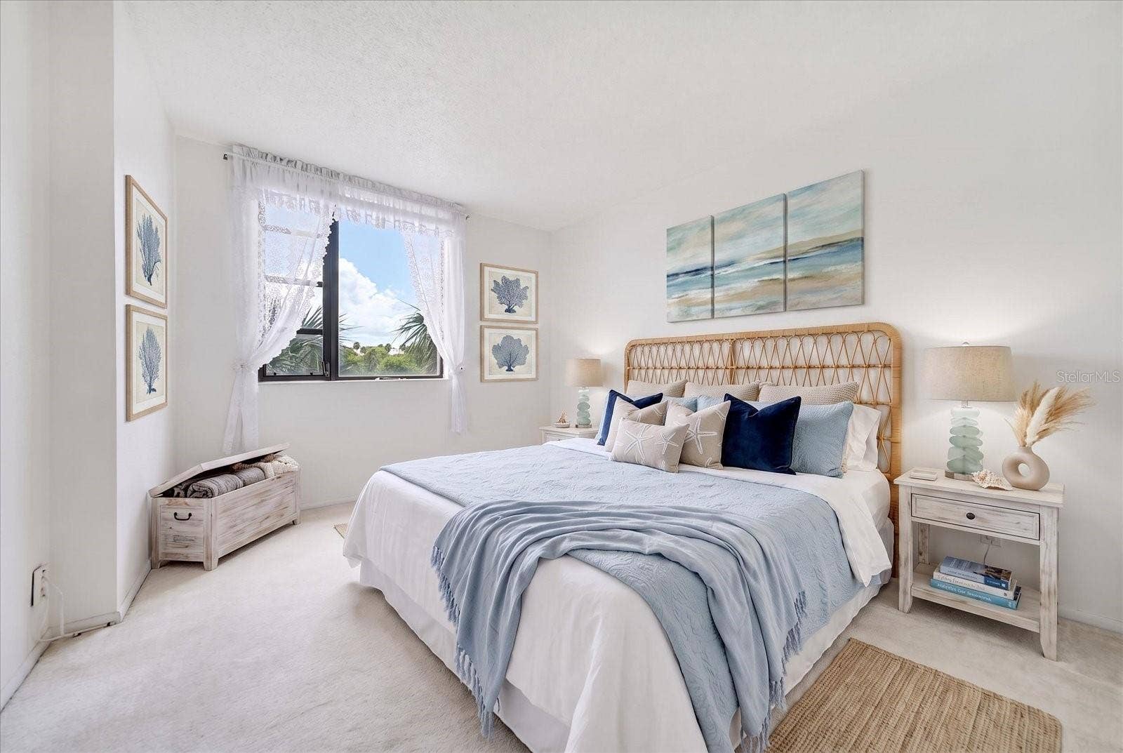 255 DOLPHIN POINT, #307, Clearwater Beach, FL 33767 Bedroom